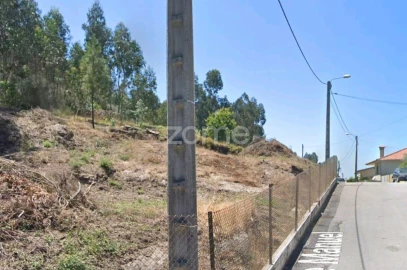 Terreno para Venda em Arnoso (Santa Maria e Santa Eulália) e Sezures