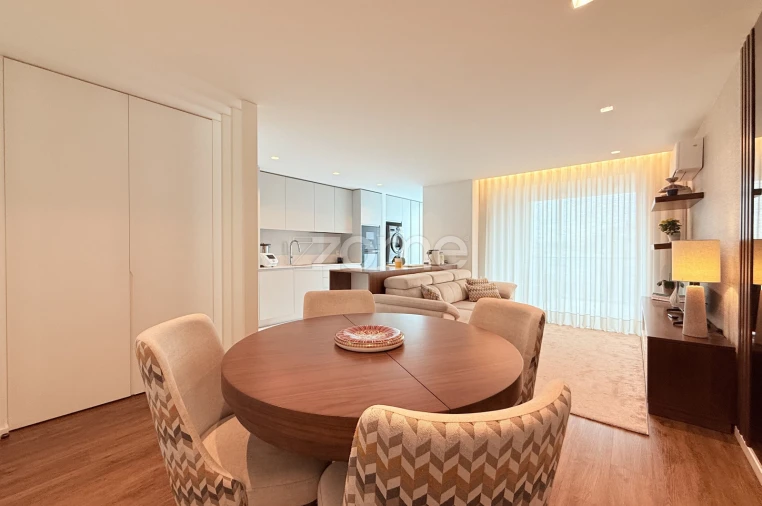 Apartamento T2 para Venda em Gavião Foto 2