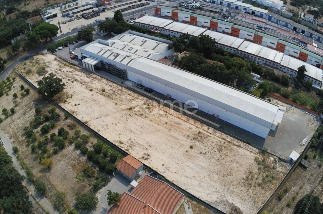 Terreno para Venda em Setubal (São Sebastião) Foto 3