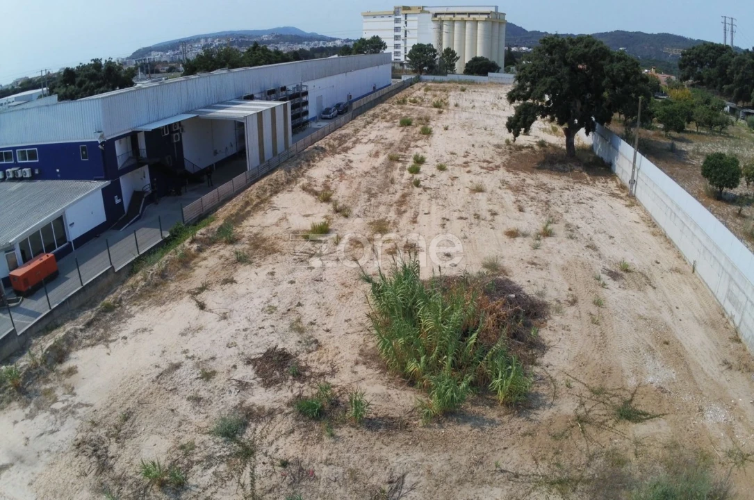 Terreno para Venda em Setubal (São Sebastião) Foto 7