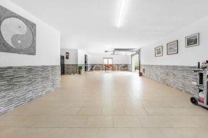 Moradia T3 para Venda em Azias