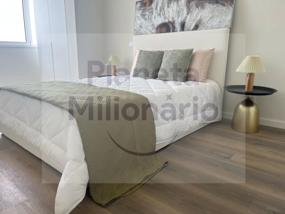 Apartamento T3 para Venda em Benfica Foto 23