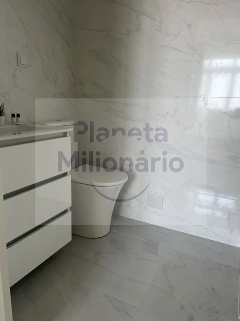 Apartamento T3 para Venda em Benfica