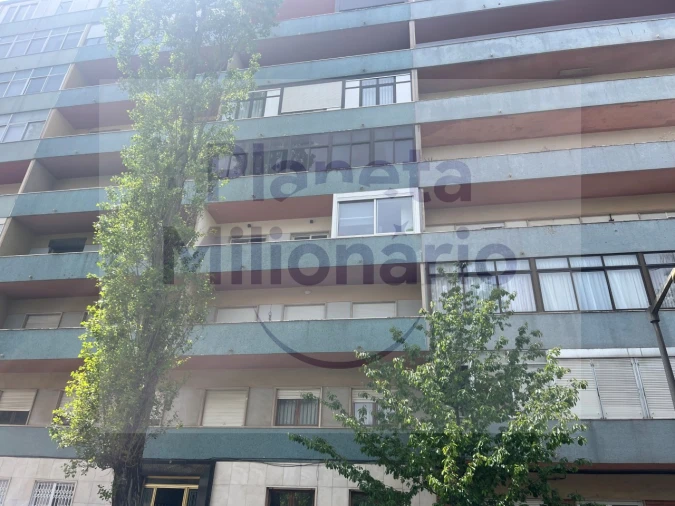 Apartamento T3 para Venda em Benfica Foto 26