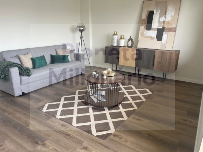 Apartamento T3 para Venda em Benfica Foto 2