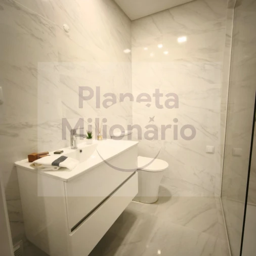 Apartamento T3 para Venda em Benfica Foto 6