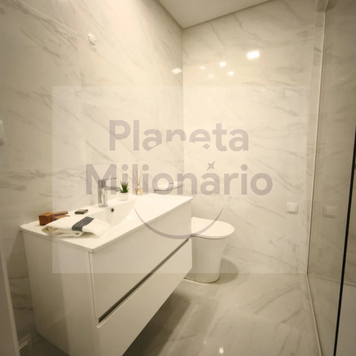 Apartamento T3 para Venda em Benfica Foto 7