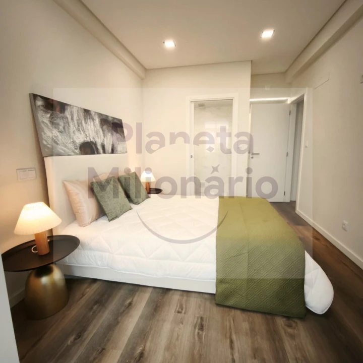 Apartamento T3 para Venda em Benfica Foto 19