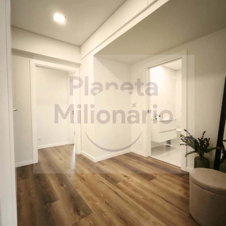 Apartamento T3 para Venda em Benfica Foto 21