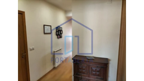 Apartamento T3 para Venda em Santa Cruz/Trindade e Sanjurge