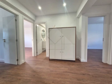 Apartamento T3 para Venda em Algueirão-Mem Martins