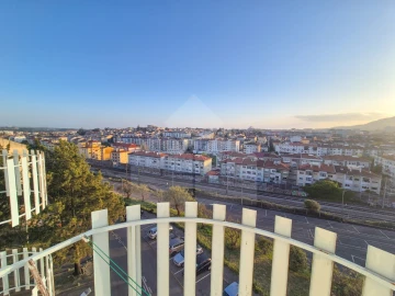 Apartamento T3 para Venda em Algueirão-Mem Martins