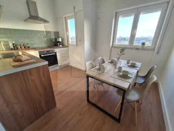 Apartamento T3 para Venda em Algueirão-Mem Martins