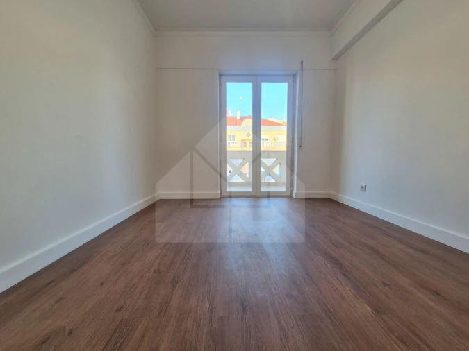 Apartamento T3 para Venda em Algueirão-Mem Martins Foto 19