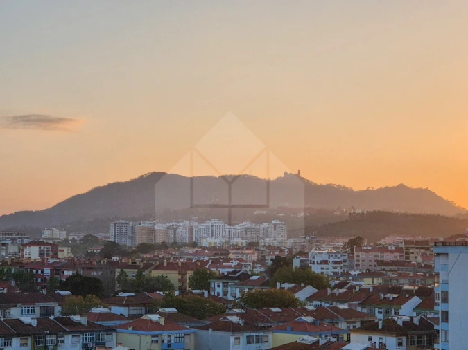 Apartamento T3 para Venda em Algueirão-Mem Martins Foto 31