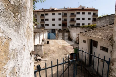 Terreno Misto para Venda em Vila Franca de Xira