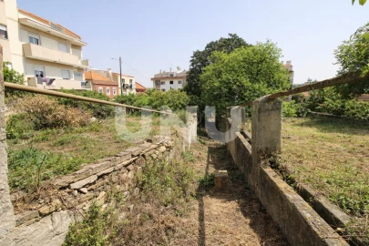Terreno Misto para Venda em Vila Franca de Xira