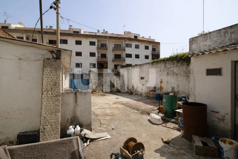 Terreno Misto para Venda em Vila Franca de Xira Foto 6