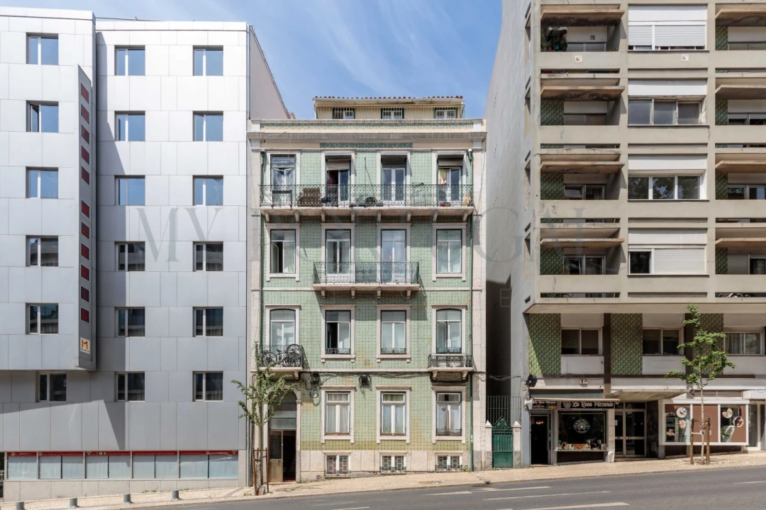 Apartamento T5 para Venda em Santo António Foto 2