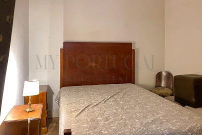 Apartamento T5 para Venda em Santo António