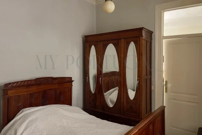 Apartamento T5 para Venda em Santo António