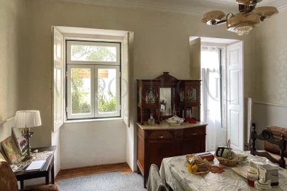 Apartamento T5 para Venda em Santo António