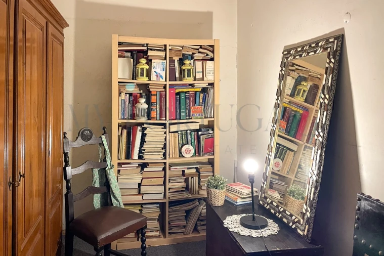 Apartamento T5 para Venda em Santo António Foto 18