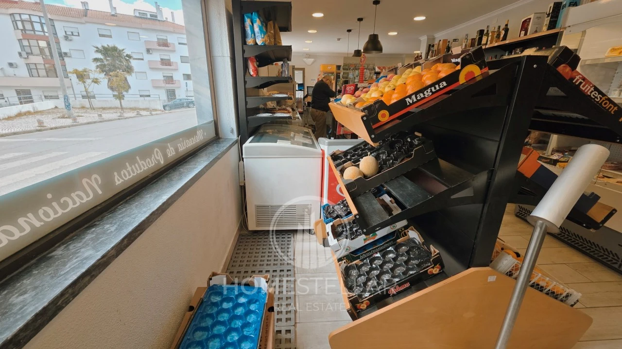 Negócio para Venda em Pinhal Novo Foto 3