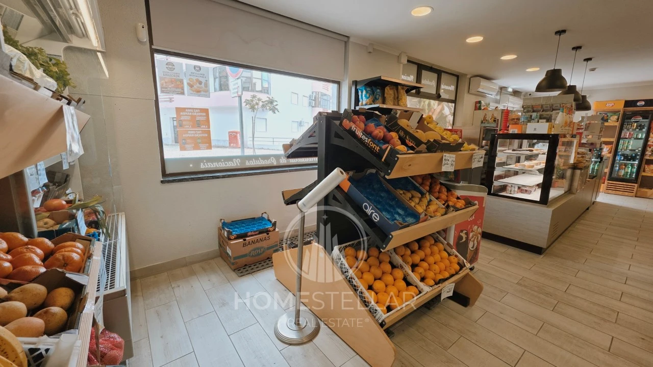 Negócio para Venda em Pinhal Novo Foto 5