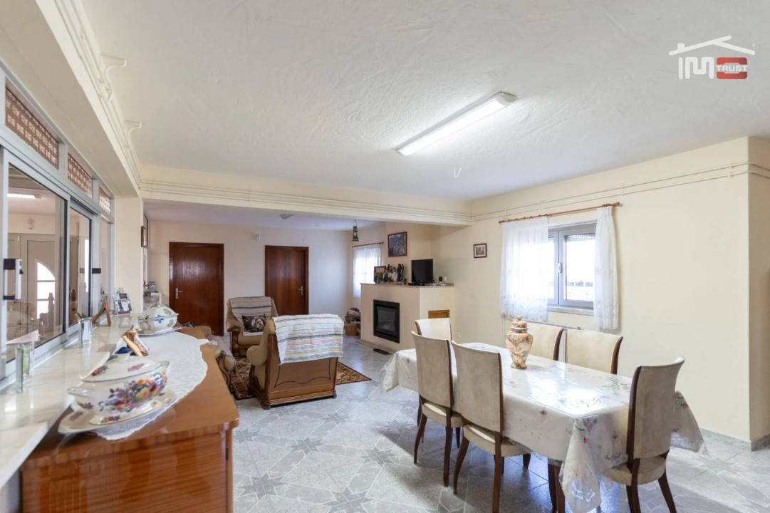 Moradia T5 para Venda em Fatima Foto 21