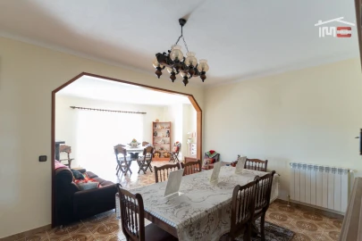 Moradia T5 para Venda em Fatima