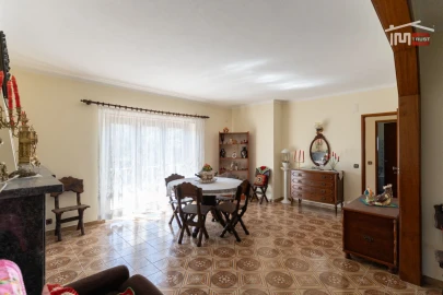 Moradia T5 para Venda em Fatima