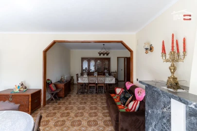 Moradia T5 para Venda em Fatima