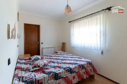 Moradia T5 para Venda em Fatima