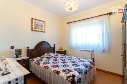 Moradia T5 para Venda em Fatima