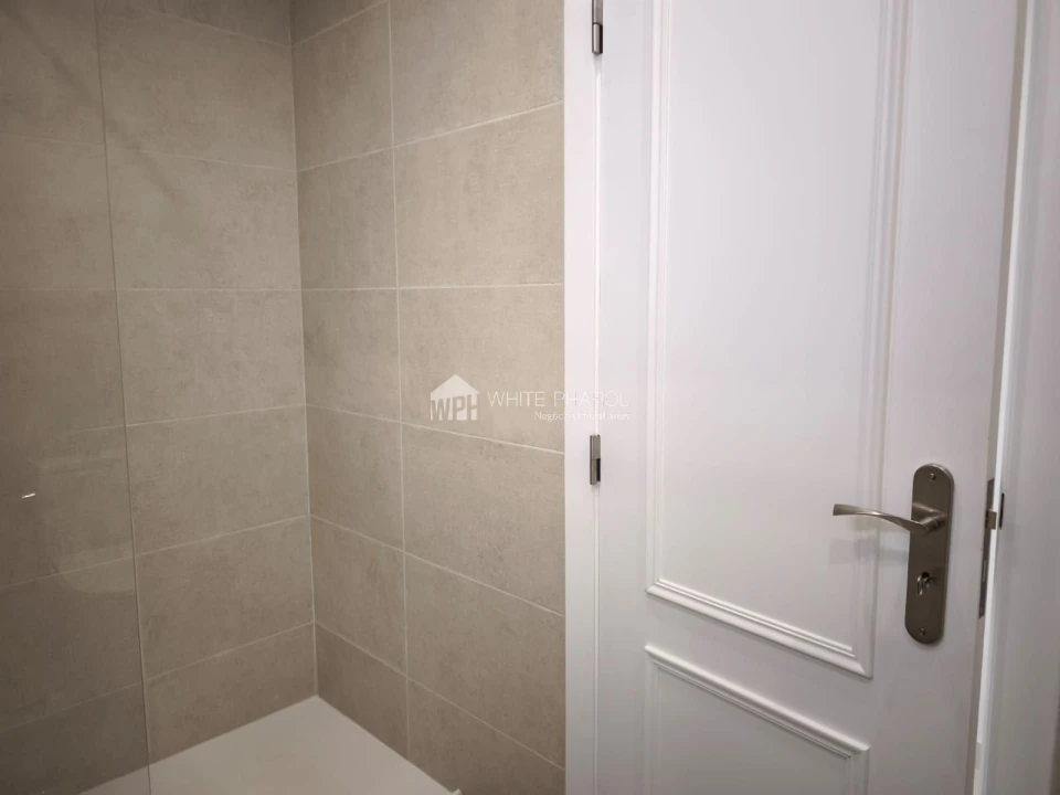 Apartamento T3 para Venda em Laranjeiro e Feijó Foto 13