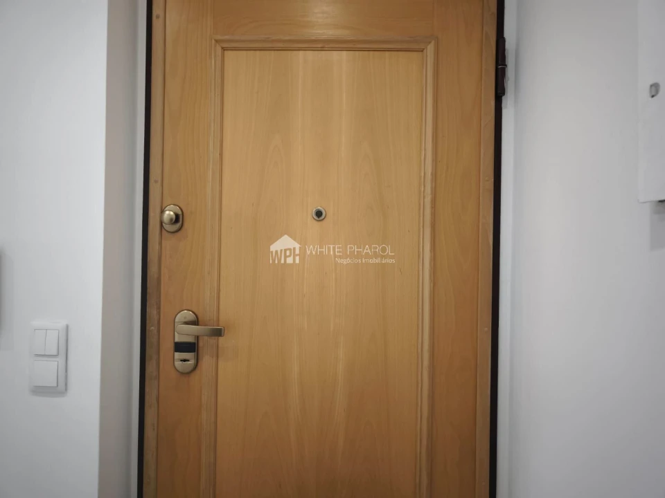 Apartamento T3 para Venda em Laranjeiro e Feijó Foto 18