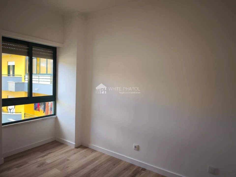 Apartamento T3 para Venda em Laranjeiro e Feijó Foto 26