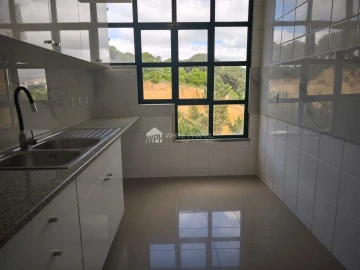 Apartamento T3 para Venda em Laranjeiro e Feijó