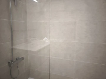 Apartamento T3 para Venda em Laranjeiro e Feijó