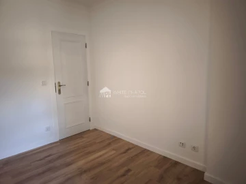 Apartamento T3 para Venda em Laranjeiro e Feijó