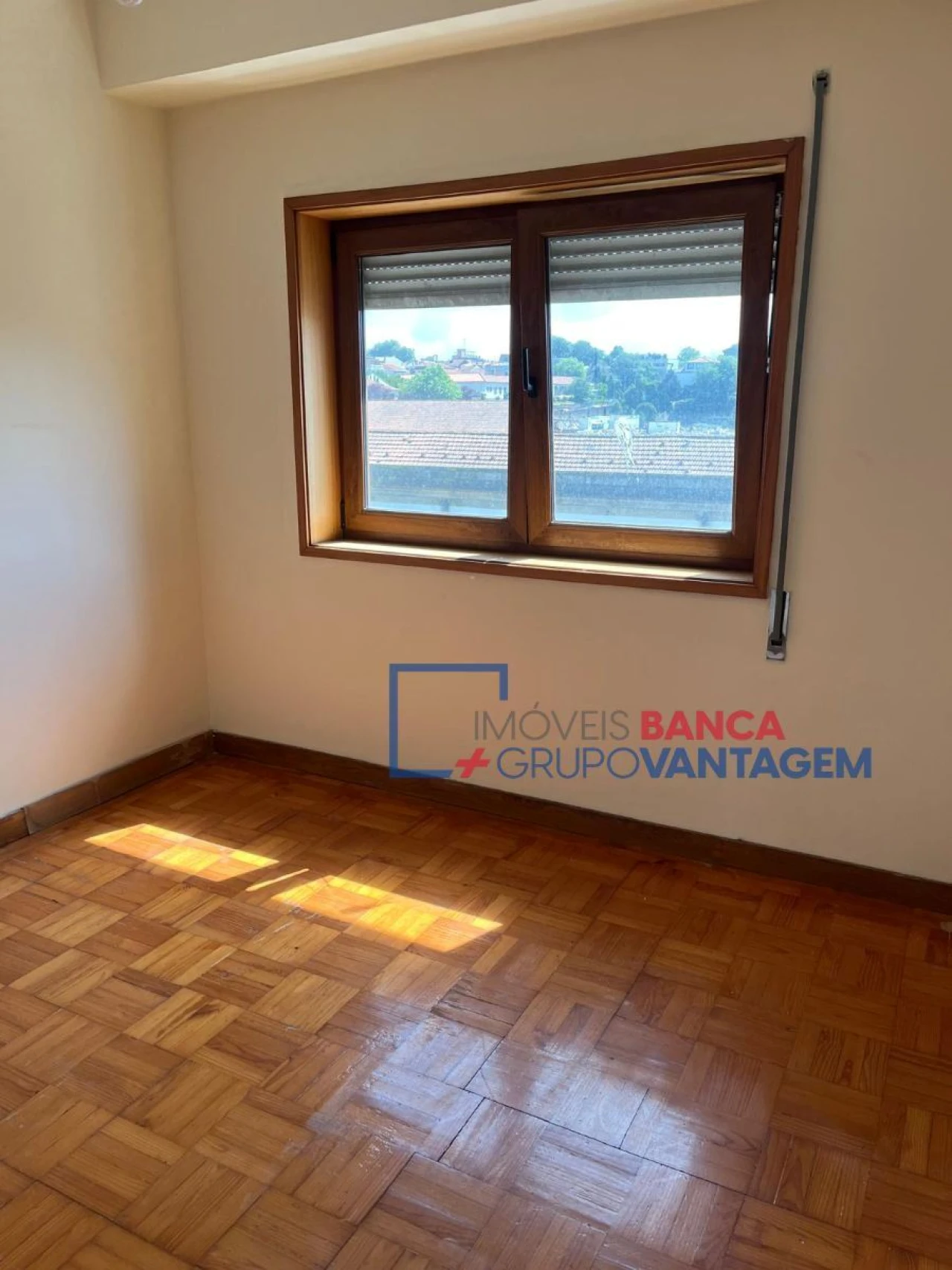 Apartamento T3 para Venda em Cedofeita, Santo Ildefonso, Sé, Miragaia, São Nicolau e Vitória Foto 3