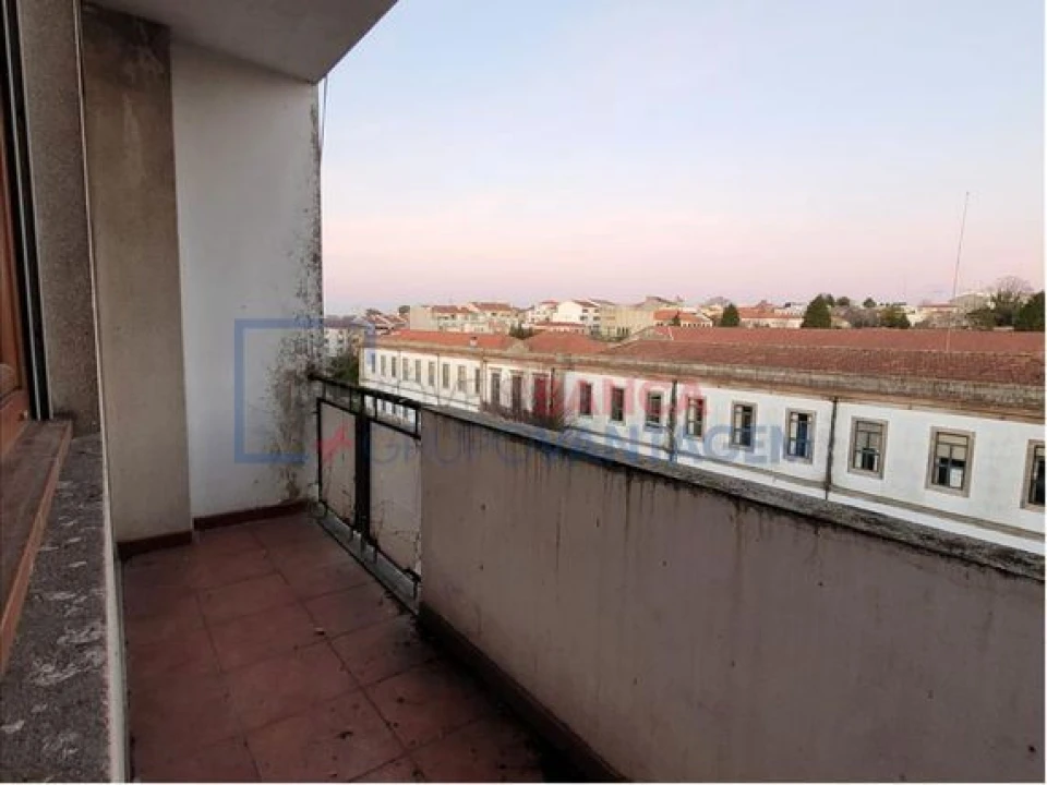 Apartamento T3 para Venda em Cedofeita, Santo Ildefonso, Sé, Miragaia, São Nicolau e Vitória Foto 6