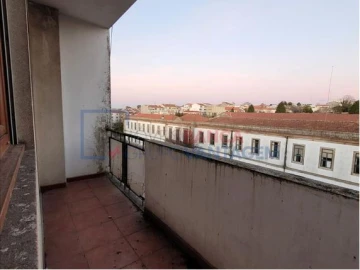 Apartamento T3 para Venda em Cedofeita, Santo Ildefonso, Sé, Miragaia, São Nicolau e Vitória