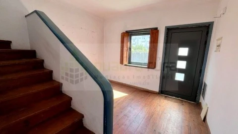 Moradia T2 para Venda em Campanhã