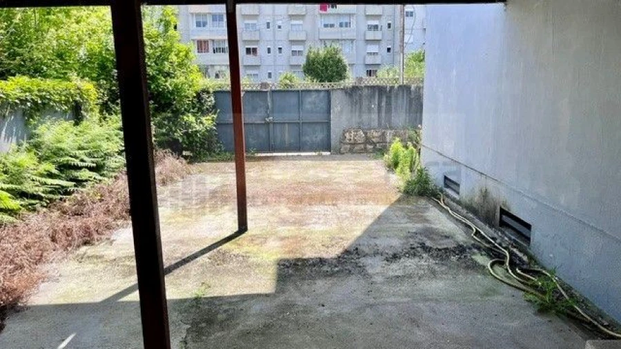 Moradia T2 para Venda em Campanhã Foto 6