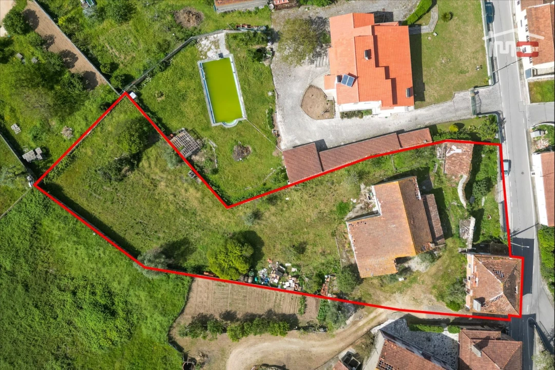 Moradia T3 para Venda em Nossa Senhora das Misericordias Foto 1