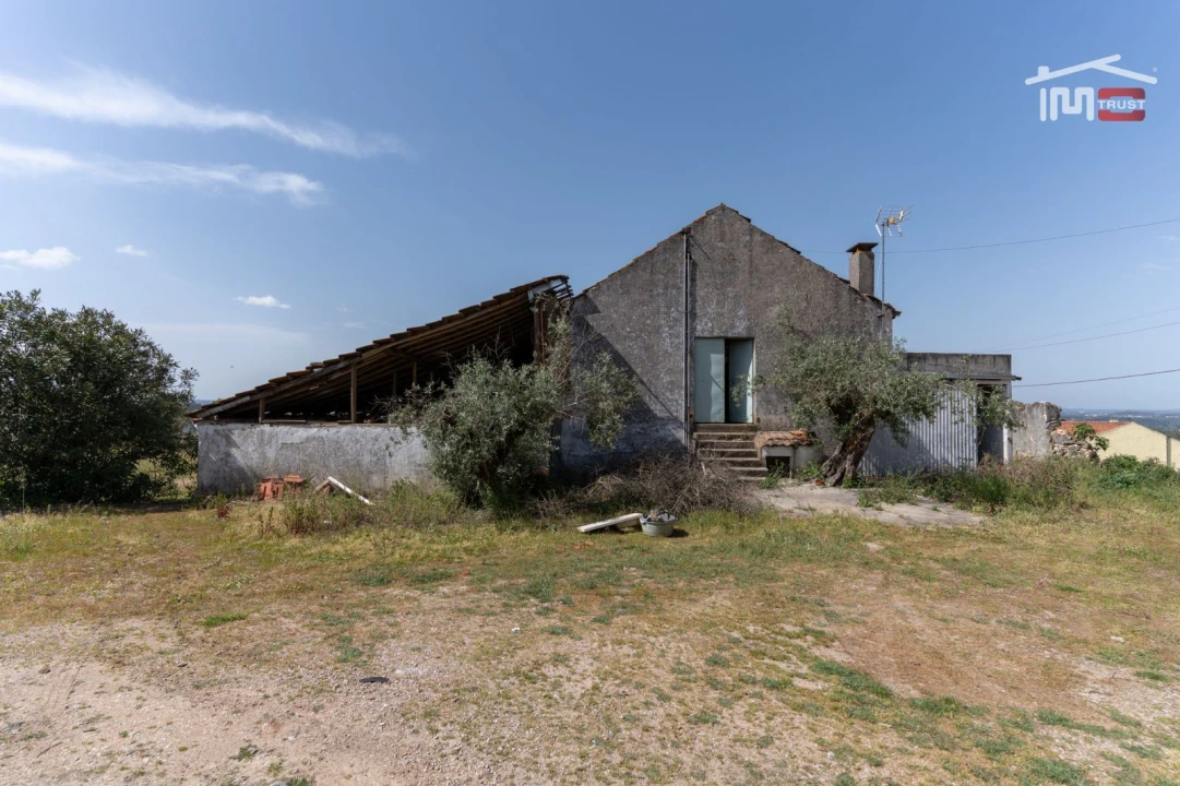 Moradia T3 para Venda em Nossa Senhora das Misericordias Foto 23