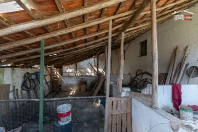 Moradia T3 para Venda em Nossa Senhora das Misericordias