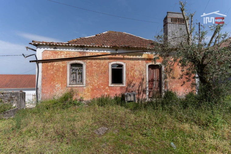 Moradia T3 para Venda em Nossa Senhora das Misericordias Foto 4